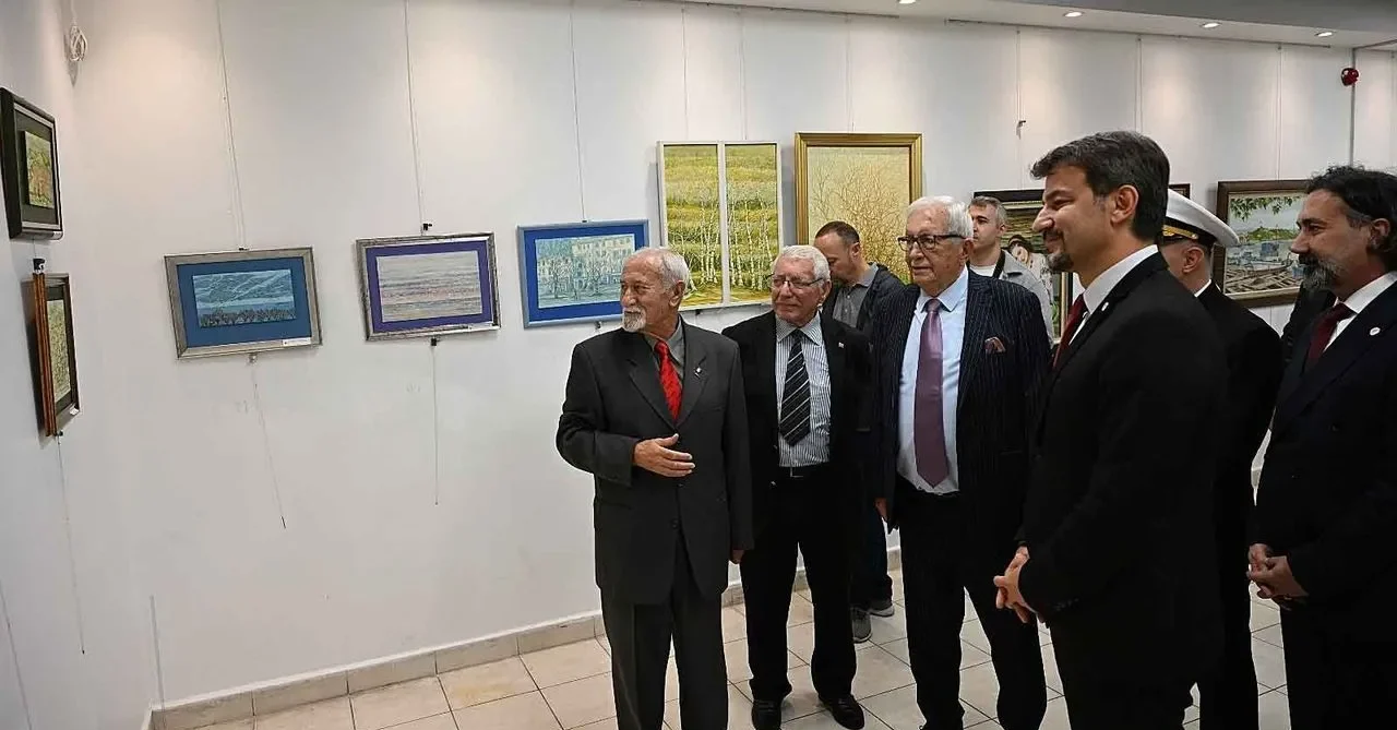 Kdz. Ereğli’de AKM’de üç Cumhuriyet sergisi açıldı; açılışı Halil Posbıyık yaptı