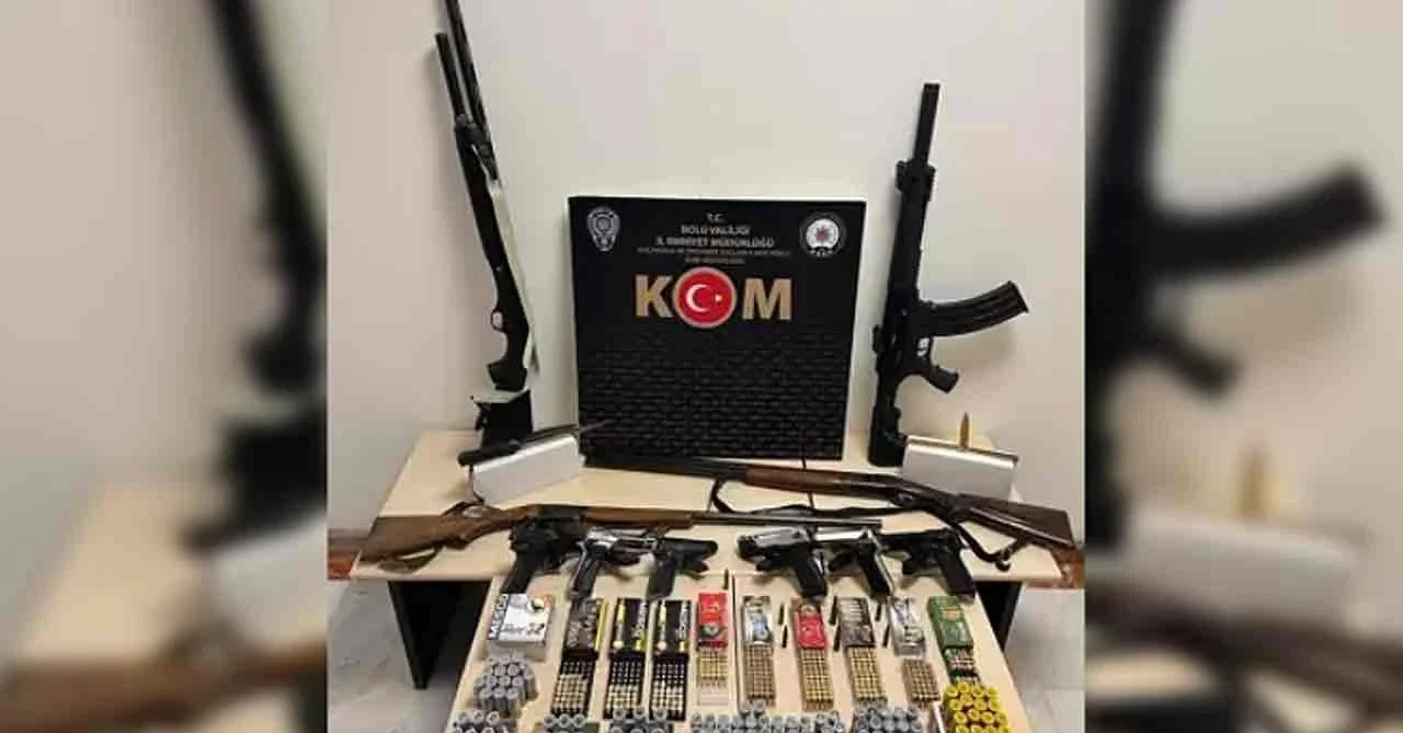 Sanal medya silah paylaşımı operasyonunda 21 gözaltı, 6 tabanca ele geçirildi