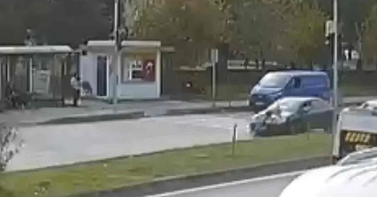 Çaydüzü Mahallesi'nde bisikletli çocuğa otomobil çarptı; kaza kamerada